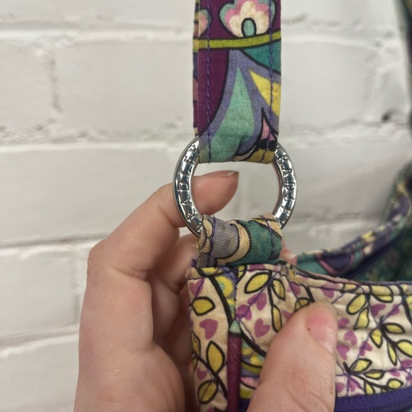 Vera Bradley Crossbody Purse – Floral Paisley Quilted Bag (Silhouette Floral) - Picture 6 of 11